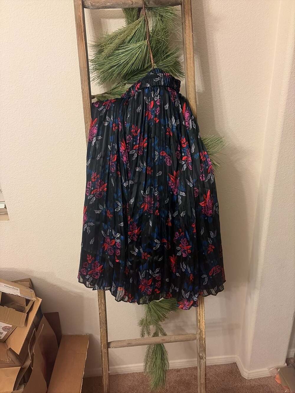 Halogen pleaded skirt size xs